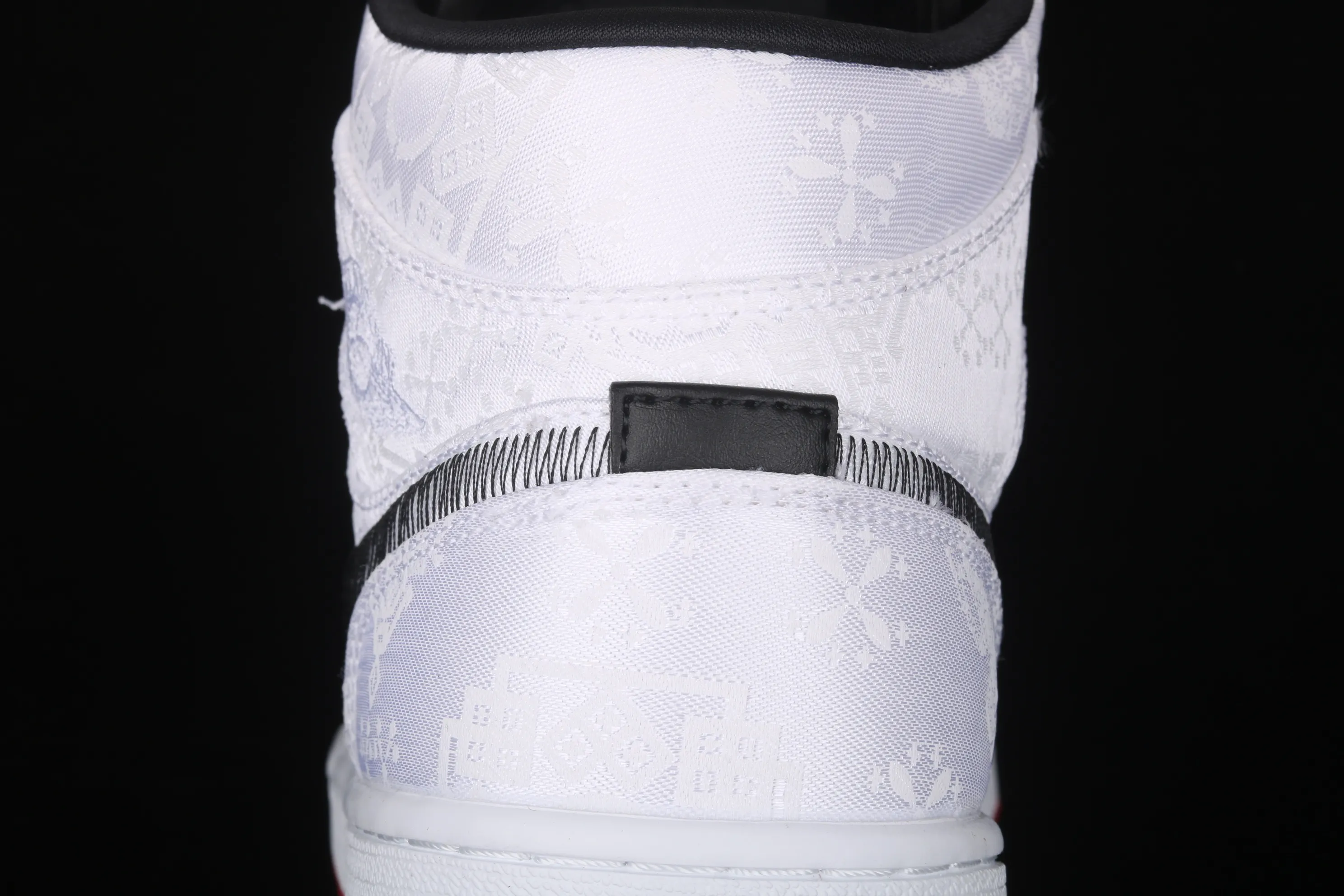 All categories Air Jordan Jordan series basketball shoes Air Jordan 1 Mid CLOT x Air Jordan 1 Mid "Fearless" AJ1 Joe 1 mid-top white silk CU2804-100
